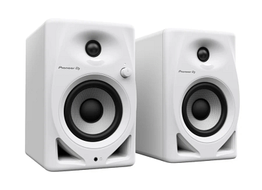 Jak vybrat studiové monitory: klíč k přesnému zvuku ve vašem studiu